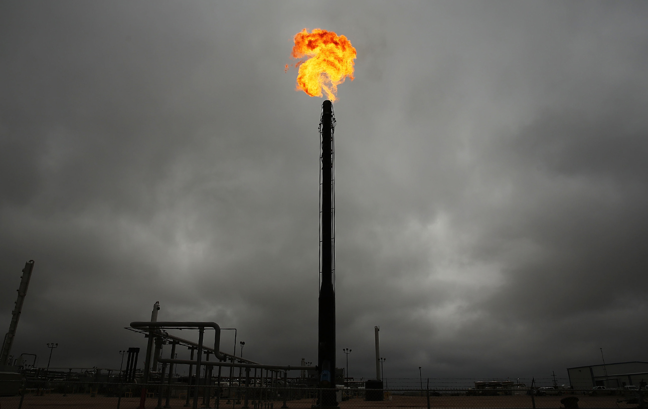 Начало отопительного сезона отложено? Когда украинцам дадут тепло